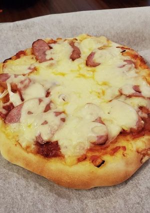 簡単ミニピザ！手作りソースと手ごね生地-レシピのメイン写真