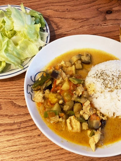 スパイシーな夏野菜イエローカレー☆-レシピのメイン写真