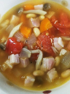 34 茹で大豆と野菜とベーコンのスープ-レシピのメイン写真