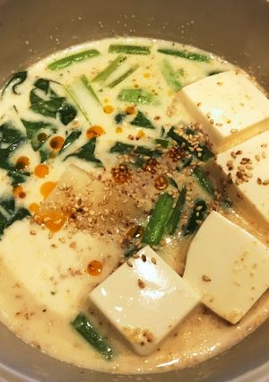 レンジで簡単！！ピリ辛ゴマ豆乳スープ-レシピのメイン写真