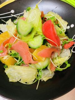 スモークサーモンのサラダ-レシピのメイン写真