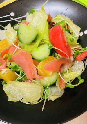 スモークサーモンのサラダ-レシピのメイン写真