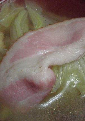 包丁不要♪白菜とベーコンの簡単スープ♪-レシピのメイン写真
