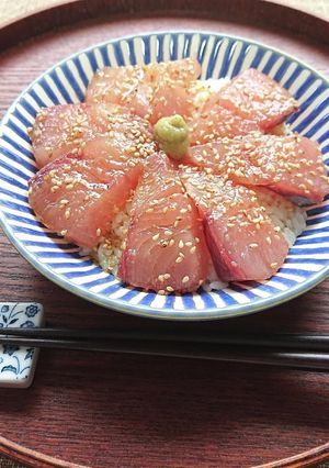 【動画レシピ】ヒラマサ漬け丼-レシピのメイン写真