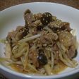 ご飯がすすむ♪きのこと豚肉の味噌炒め