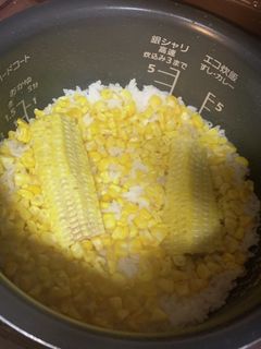 夏の定番 とうもろこしご飯-レシピのメイン写真