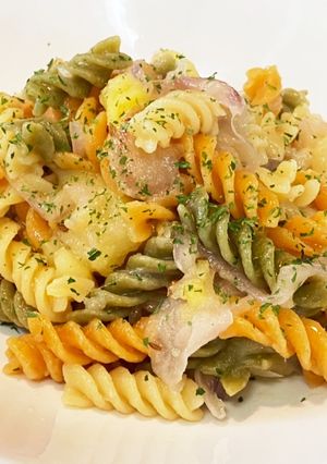 ジャガイモと赤玉ねぎのパスタ-レシピのメイン写真