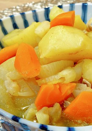 カレー粉で簡単美味しい！カレー肉じゃが♡-レシピのメイン写真