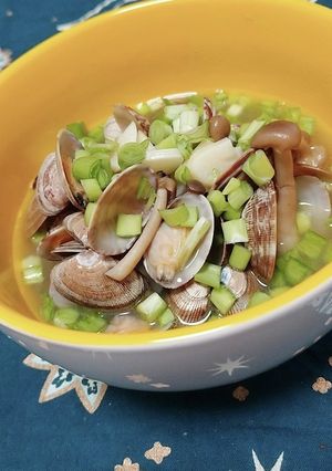 アサリとしめじのバター醤油酒蒸し-レシピのメイン写真