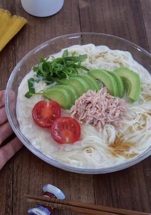 ツナとアボカドのクリーミーそうめん-レシピのメイン写真