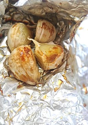 ホットプレートで焼きニンニク-レシピのメイン写真