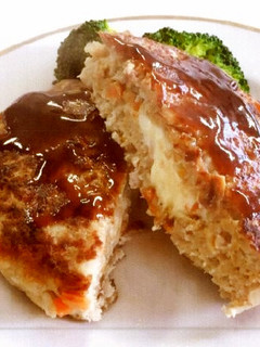 とろけるチーズインあんこうバーグ-レシピのメイン写真