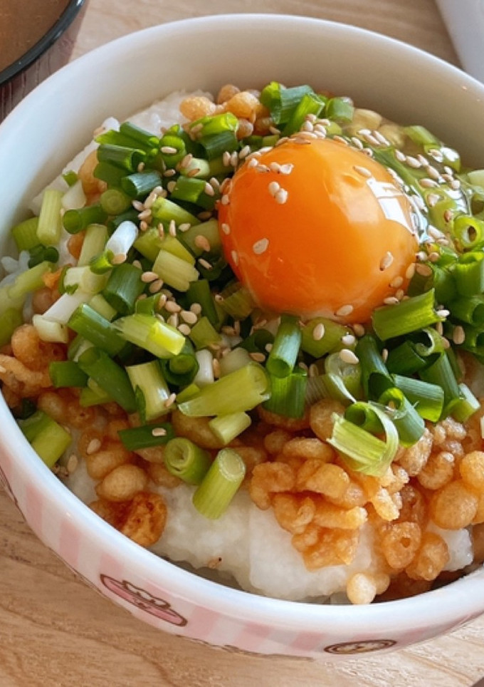 とろろと揚げ玉の納豆卵かけごはん♪-レシピのメイン写真