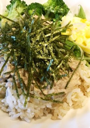 超簡単料理！アボガド入りツナマヨ丼-レシピのメイン写真