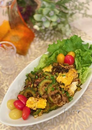 夏バテに!疲れに!ゴーヤと豚の辛味噌炒め-レシピのメイン写真