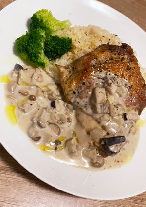 チキンコンフィキノコソース-レシピのメイン写真
