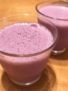 冷凍ブルーベリーで☆ブルーベリーラッシー-レシピのメイン写真