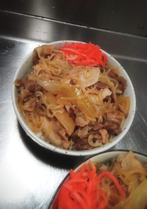 Fakeな牛丼\❨(@≧↺≦@)❩/-レシピのメイン写真