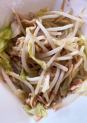 キャベツともやしとツナの蒸し焼き-レシピのメイン写真