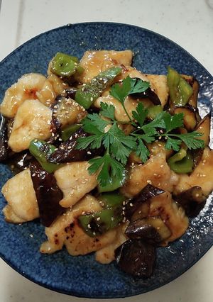 鶏むね肉となすとピーマンの甘辛酢炒め♪-レシピのメイン写真