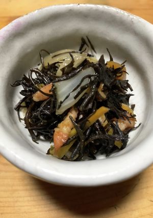 ひじき煮には玉ねぎ-レシピのメイン写真