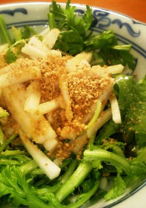 春菊と大根の梅酢サラダ-レシピのメイン写真