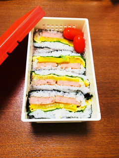Newバーガーでスパム風おにぎらず-レシピのメイン写真