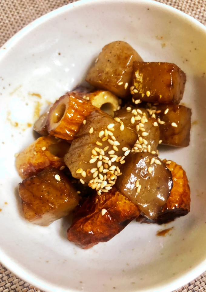 蒟蒻、ちくわのすき焼きのタレ炒め-レシピのメイン写真