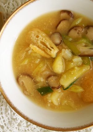 レンジで時短！じゃがいも・椎茸の味噌汁♪-レシピのメイン写真