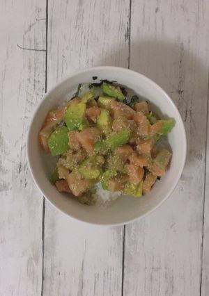 ごま油香るサーモンアボカド丼♡-レシピのメイン写真