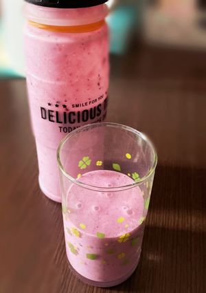 ハンドブレンダーでベリースムージー-レシピのメイン写真