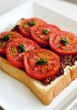 トマトが美味しい＊キーマカレーのトースト-レシピのメイン写真