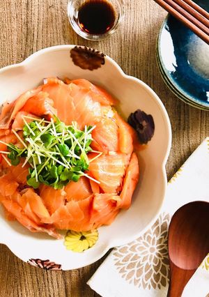 速攻♬サーモンの洋風ちらし寿司（丼）-レシピのメイン写真