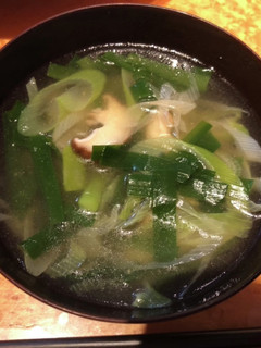 ゆで鶏ポッサムの茹で汁で作るスープ-レシピのメイン写真