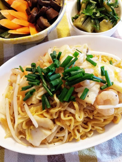 シーフードミックスを使った簡単塩焼きそば-レシピのメイン写真