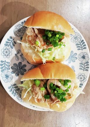 冷しゃぶde朝ぱん★焼き肉ロール♪-レシピのメイン写真