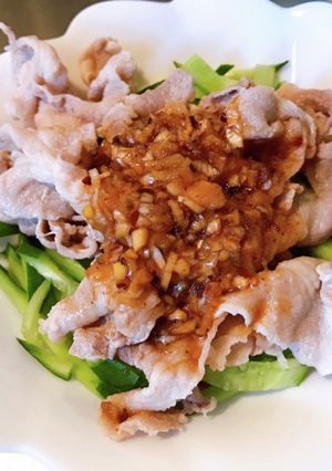 豚バラ肉とキュウリのピリ辛ソースがけ-レシピのメイン写真