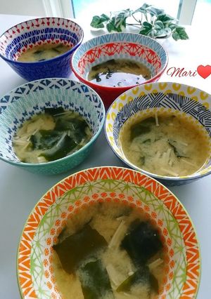 わかめとえのきの味噌汁-レシピのメイン写真