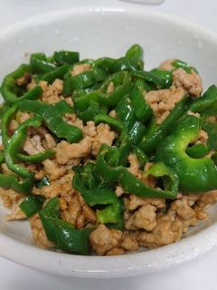 簡単!美味!豚ひき肉とピーマンの味噌炒め-レシピのメイン写真