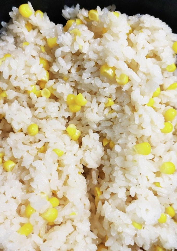 とうもろこしの炊き込みご飯(無水鍋で)-レシピのメイン写真