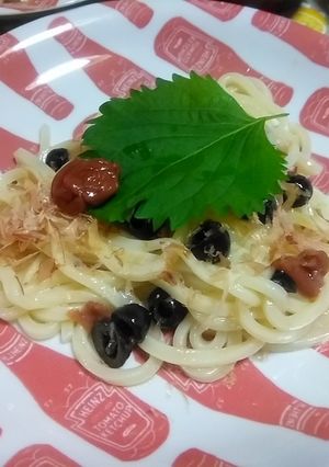 冷やしオリーブ梅かつお節うどん♪-レシピのメイン写真