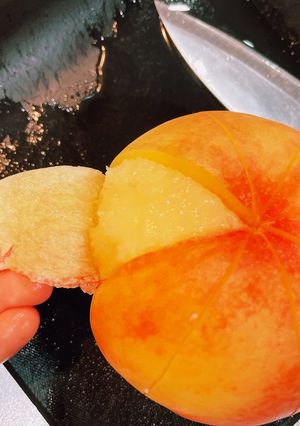 超簡単!包丁だけで!桃の皮むき-レシピのメイン写真