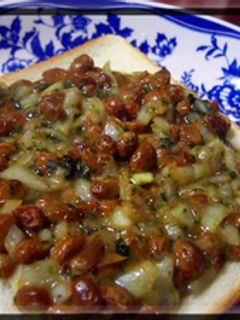 チーズ納豆トースト✲゚*:-レシピのメイン写真