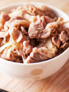 お安いお肉でもおいしい!牛丼-レシピのメイン写真