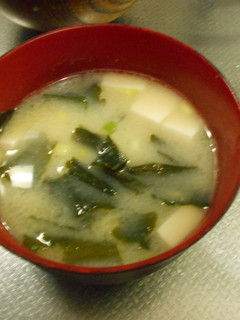 豆腐とわかめの味噌汁-レシピのメイン写真