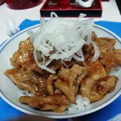 รูปของ 切落し豚肉で簡単甘辛丼（孫達に伝授)