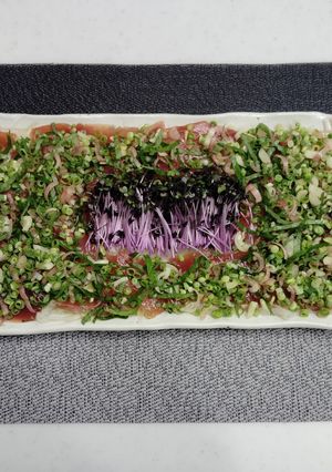 薬味たっぷり!マグロづけサラダ-レシピのメイン写真