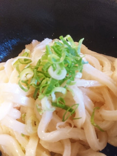 簡単すぎる!めんたいうどん-レシピのメイン写真