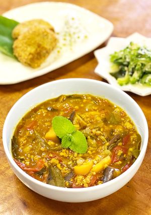 具だくさん夏の薬膳カレー-レシピのメイン写真