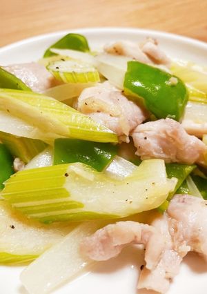 鶏とセロリのさっぱりポリポリ炒め-レシピのメイン写真